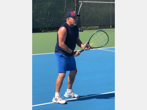Right photo of tennis players